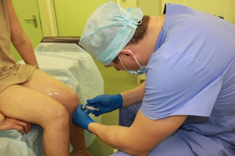 Les injections intra-articulaires constituent le dernier recours en cas de blessures très graves au genou.